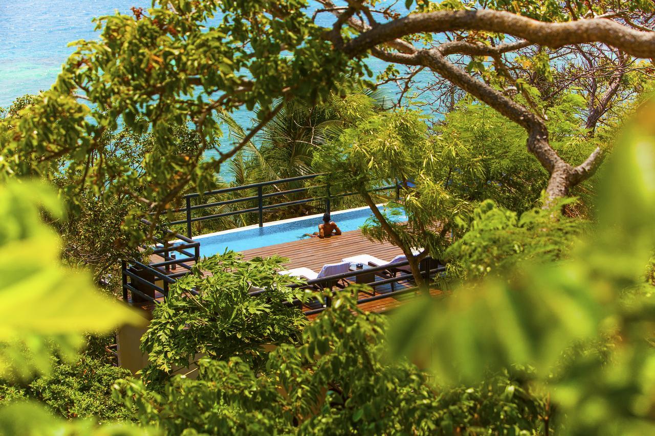 Deep Blue Hotel Providencia  Exterior photo